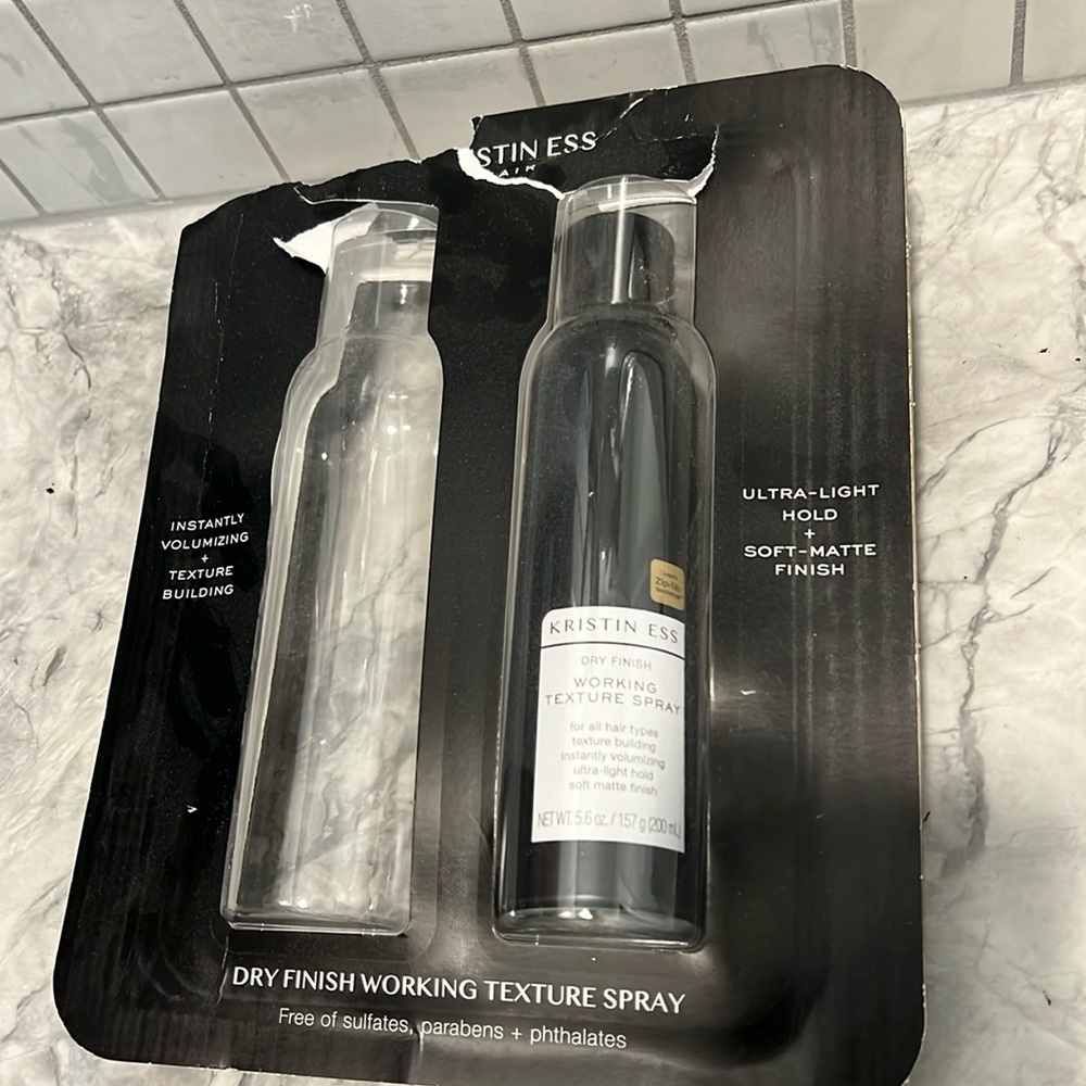 Kristin Ess Dry Finish Working Texture Spray